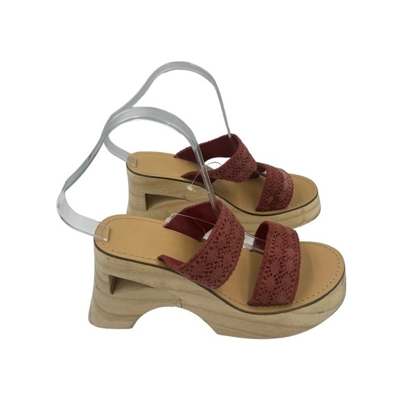 NWOT URBAN OUTFITTERS Geo-Wood Wedge Sandals Mauve 6 - Picture 9 of 11
